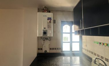 DEPARTAMENTO DE 3 AMBIENTES AL FRENTE