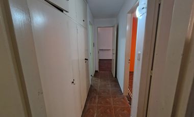 Bº Centro: Planta baja 2 dormitorios + 2 patios!