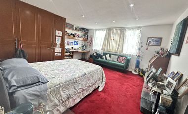 Casa en venta para remodelar en calle Quijote Lomas de Tecamachalco, Naucalpan