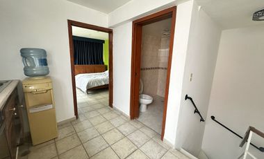 Casa en venta para remodelar en calle Quijote Lomas de Tecamachalco, Naucalpan