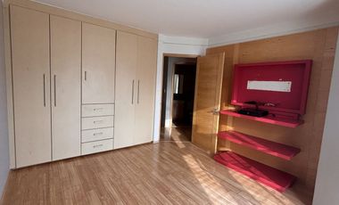 AMPLIO DEPARTAMENTO AL SUR FRENTE A ARTZ PEDREGAL