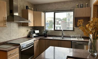 AMPLIO DEPARTAMENTO AL SUR FRENTE A ARTZ PEDREGAL