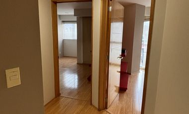 AMPLIO DEPARTAMENTO AL SUR FRENTE A ARTZ PEDREGAL
