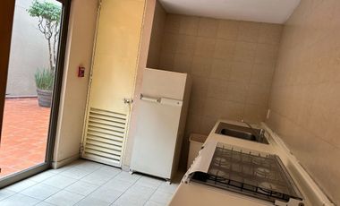 AMPLIO DEPARTAMENTO AL SUR FRENTE A ARTZ PEDREGAL