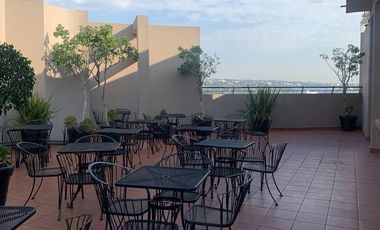 AMPLIO DEPARTAMENTO AL SUR FRENTE A ARTZ PEDREGAL