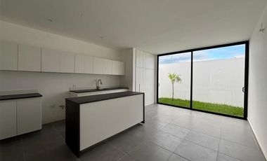 CASA EN VENTA LOMAS DEL DORADO