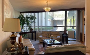 CASA EN VENTA EN LOMAS DE CHAPULTEPEC