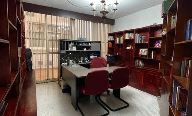 CASA EN VENTA EN LOMAS DE CHAPULTEPEC