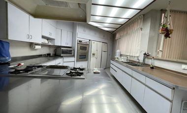 CASA EN VENTA EN LOMAS DE CHAPULTEPEC