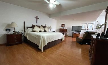 CASA EN VENTA EN LOMAS DE CHAPULTEPEC