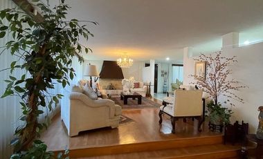 CASA EN VENTA EN LOMAS DE CHAPULTEPEC