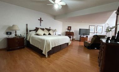 ¡Baja de Precio! CASA EN VENTA EN LOMAS DE CHAPULTEPEC