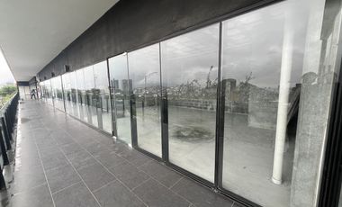 LOCAL EN VENTA EN OBRA GRIS EN SEGUNDA PLANTA  EN PLAZA NACIÓN