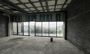 LOCAL EN VENTA EN OBRA GRIS EN SEGUNDA PLANTA  EN PLAZA NACIÓN