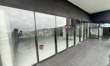 LOCAL EN VENTA EN OBRA GRIS EN SEGUNDA PLANTA  EN PLAZA NACIÓN