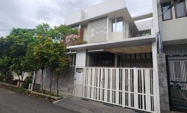 Rumah di Seteran Tengah Kota Semarang