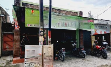 Ruang Usaha Strategis Turun Harga Tepi Jalan Raya Solo Kota