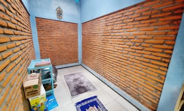 Ruang Usaha Strategis Turun Harga Tepi Jalan Raya Solo Kota