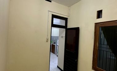 Rumah full Furnished perumahan minomartani utara pakuwon mall