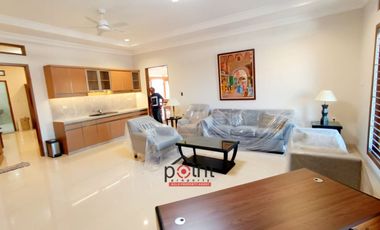 Rumah Mewah Furnish Lux di Pusat Kota Sriwedari Solo