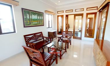 Rumah Mewah Furnish Lux di Pusat Kota Sriwedari Solo