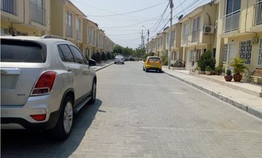 Se vende casa - villas del Portal 2