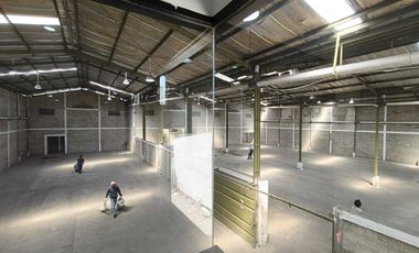 DISEWAKAN GUDANG 1.800 m2 DI TAMAN TEKNO BSD  TANGSEL, DEKAT TOL