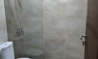 RUMAH BARU 3 LANTAI SIAP HUNI MUARA KARANG