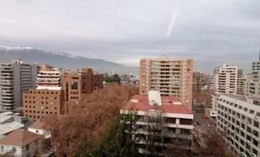 ESTUPENDA OFICINA HABILITADA EL GOLF SUR 3 PRIVADOS