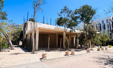 Locales comerciales en ESQUINA nuevos en obra gris, Aldea Zama