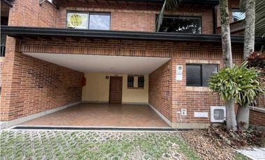 Venta casa poblado sector la frontera