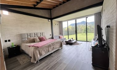 CASA EN VENTA EN EL CARMEN DE VIBORAL ANTIOQUIA