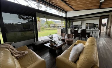 CASA EN VENTA EN EL CARMEN DE VIBORAL ANTIOQUIA