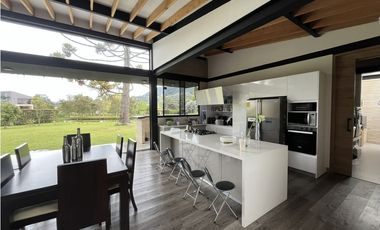 CASA EN VENTA EN EL CARMEN DE VIBORAL ANTIOQUIA