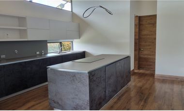 CASA PARA ARRIENDO ALTO DE LAS PALMAS