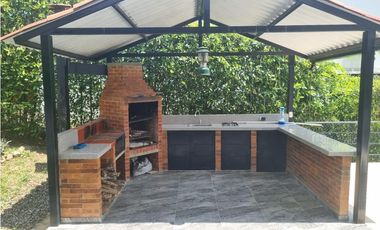 CASA CAMPESTRE EN VENTA EN LA MESA - CUNDINAMARCA