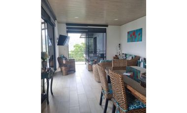 CASA CAMPESTRE EN VENTA EN LA MESA - CUNDINAMARCA