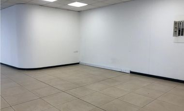 OFICNA EN ARRIENDO BOGOTA NORTE CHICO 255M2