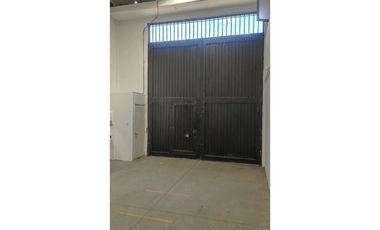 BODEGA INDUSTRIAL EN ARRIENDO, BARRIO CARVAJAL, BOGOTA.
