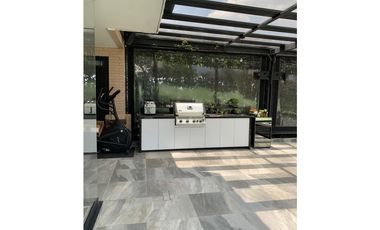 CASA EN VENTA EN CONJUNTO CLUB HOUSE COTA $1.850.000.000