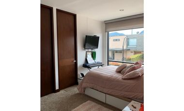 CASA EN VENTA EN CONJUNTO CLUB HOUSE COTA $1.850.000.000