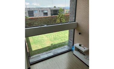 CASA EN VENTA EN CONJUNTO CLUB HOUSE COTA $1.850.000.000