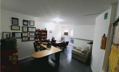 Oficina- local en el Lleras