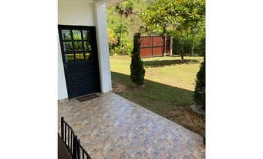 CASA FINCA 500 METROS LOTE 1500 METROS VA PORCE-YOLOMBÓ