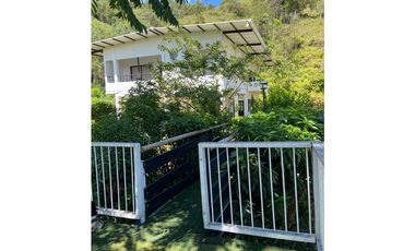 CASA FINCA 500 METROS LOTE 1500 METROS VA PORCE-YOLOMBÓ