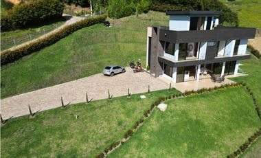 Venta de casa campestre San Vicente