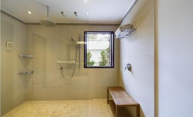CASA EN ARRIENDO EN SANTA ANA