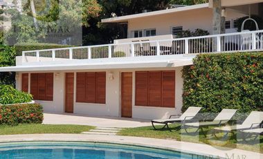 Casa - Fraccionamiento Las Brisas