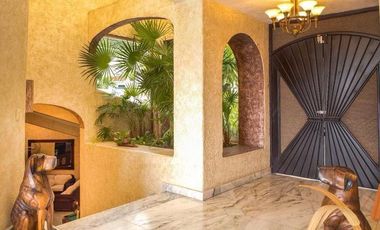 Amplia casa en Joyas de Brisamar