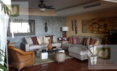 Casa - Fraccionamiento Las Brisas